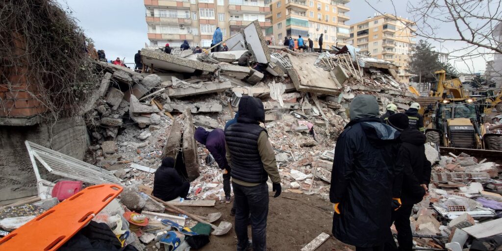 Aftermath-of-the-earthquake-in-Diyarbakir-Turkey-Photo-Credit-VOA-Wikimedia-Commons-Public-Domain